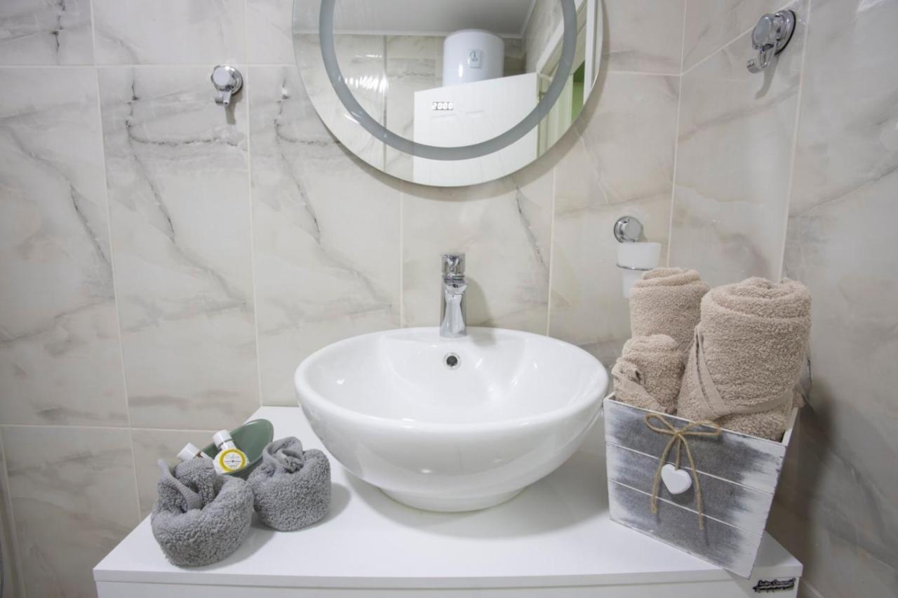 Апартамент За Гости Ивви-2 Appartement Burgas Stad Buitenkant foto