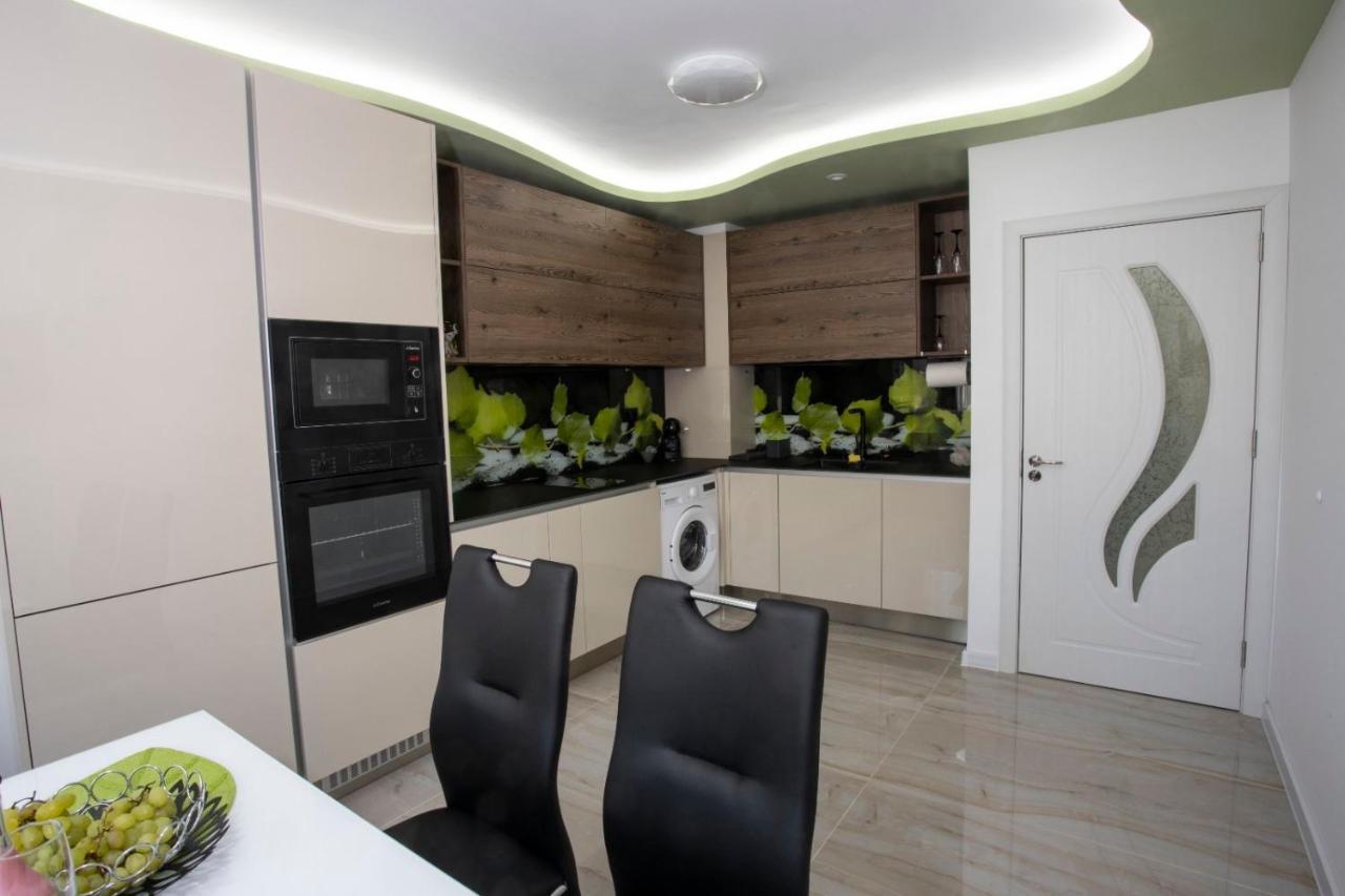 Апартамент За Гости Ивви-2 Appartement Burgas Stad Buitenkant foto